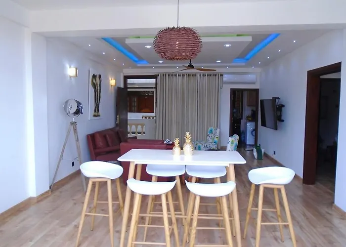 Palmyrah Court Apartment 2Br