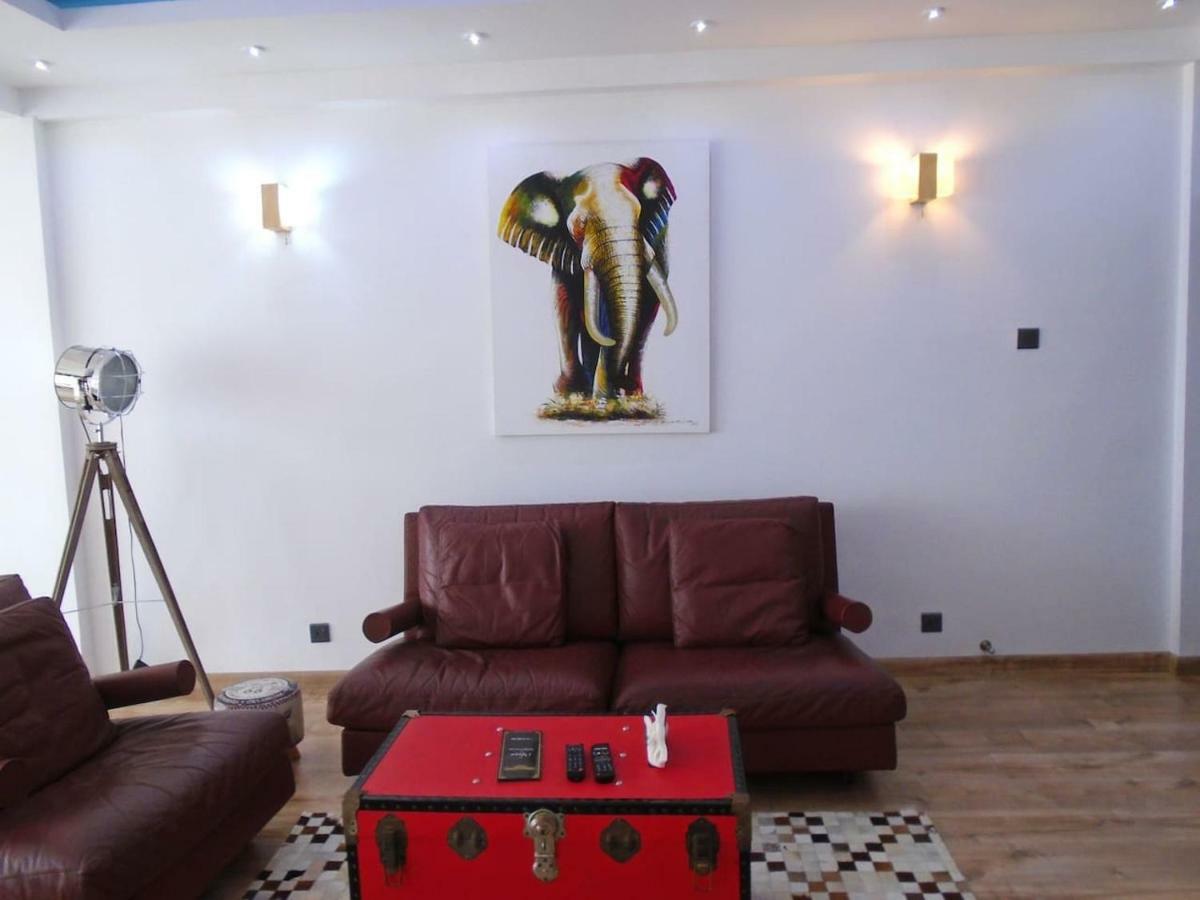 Palmyrah Court 2br Apartment *