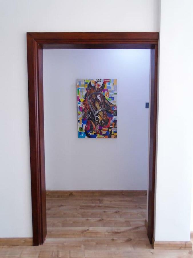 Palmyrah Court 2br Apartment *